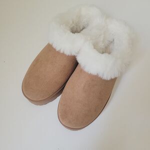 Boutique Platform Fur Lined Slip On Slipper Shoes Size 10